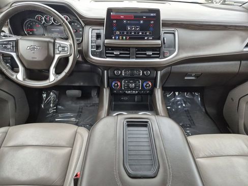 Used 2021 Chevrolet Tahoe Z71 image 14