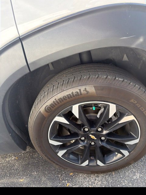 Certified 2023 Chevrolet TrailBlazer LT FWD image 3