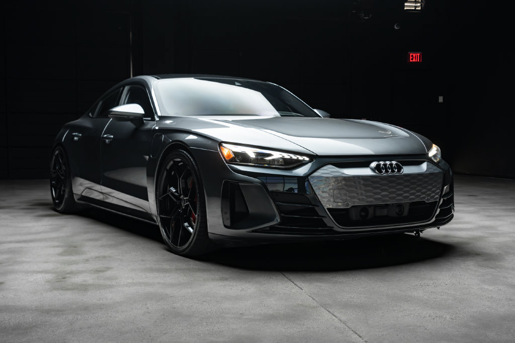Used 2022 Audi e-tron GT Premium Plus AWD/4WD image 9