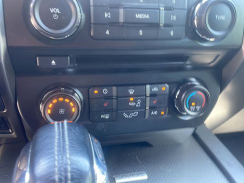 Used 2016 Ford F150 XLT w/ Equipment Group 302A Luxury AWD/4WD image 16