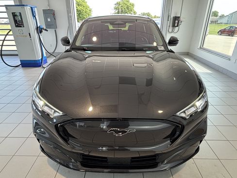 Used 2022 Ford Mustang Mach-E Premium AWD/4WD image 5