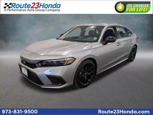 Used 2023 Honda Civic Sport image 1