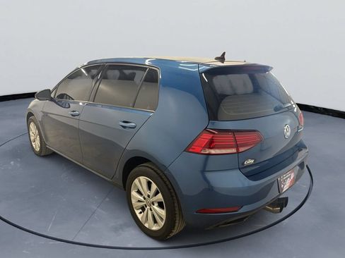 Used 2021 Volkswagen Golf 4-Door FWD image 4