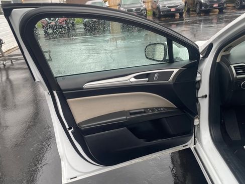 Used 2019 Ford Fusion S image 20