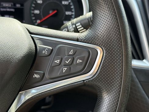 Used 2025 Chevrolet Malibu LT FWD image 34