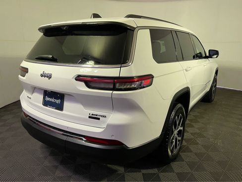 Used 2023 Jeep Grand Cherokee L Limited w/ Luxury Tech Group II AWD/4WD image 7