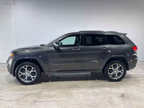 Used 2020 Jeep Grand Cherokee Overland image 4