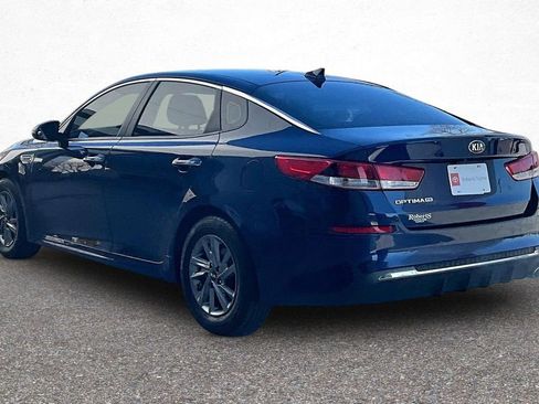 Used 2019 Kia Optima LX image 5