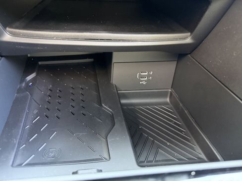 New 2026 Chrysler Pacifica Limited w/ S Appearance Package image 42