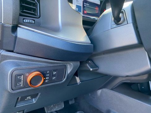 Used 2021 Ford Bronco First Edition AWD/4WD image 31