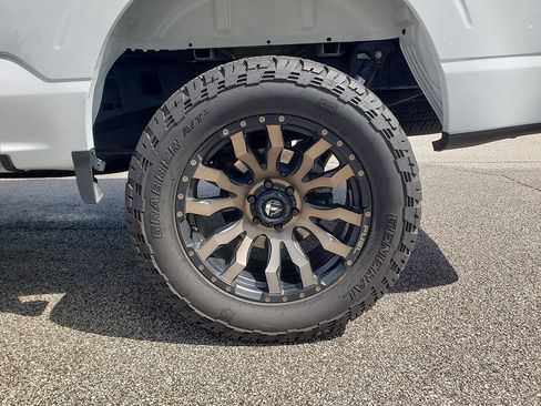 Used 2024 Ford F150 STX RWD image 15