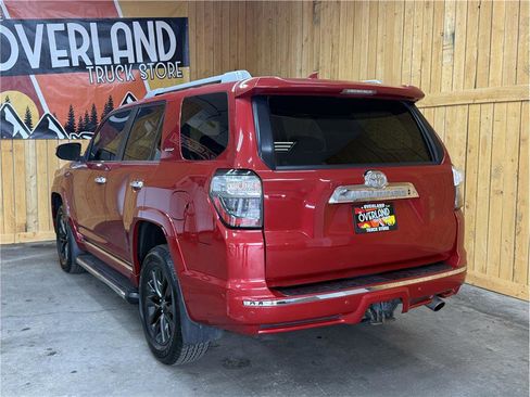 Used 2018 Toyota 4Runner Limited w/ Four Season Floor Mat Package image 5