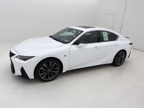 Used 2023 Lexus IS 350 F Sport image 5