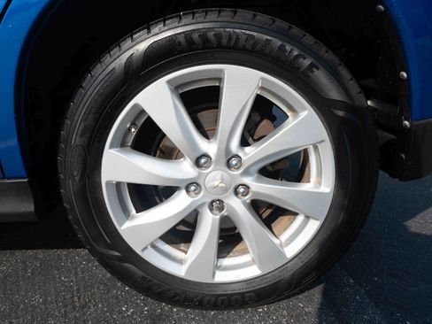Used 2015 Mitsubishi Outlander Sport ES AWD/4WD image 28