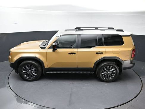 Used 2026 Toyota Land Cruiser w/ Premium Package AWD/4WD image 34