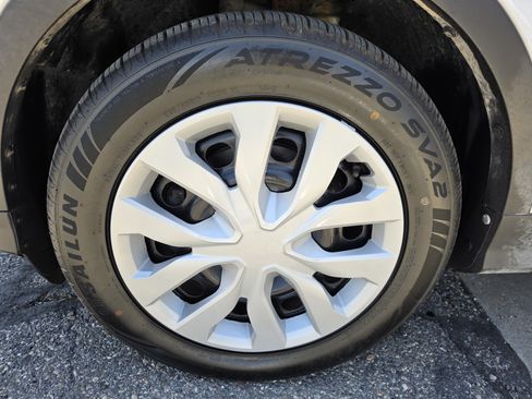 Used 2018 Ford Escape S FWD image 10