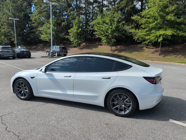 Used 2021 Tesla Model 3 Standard Range Plus RWD image 6