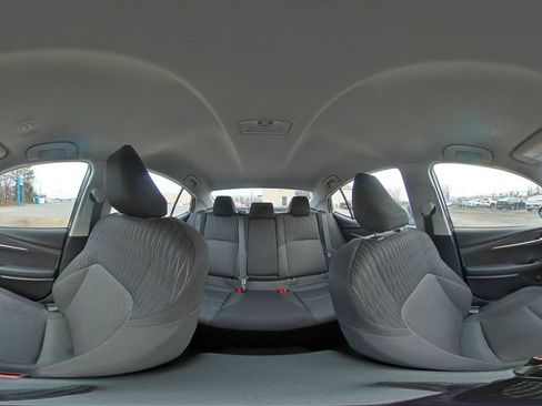 Used 2025 Toyota Camry LE image 41