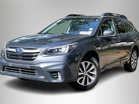 Used 2022 Subaru Outback Premium image 1