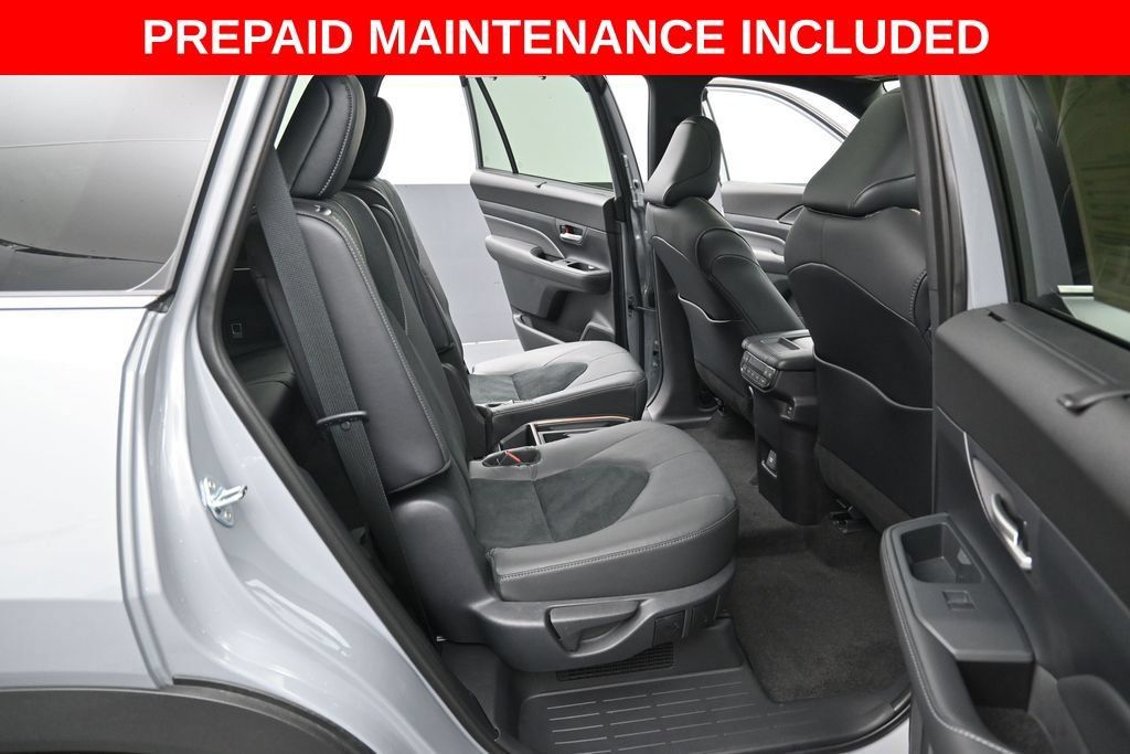 Certified 2026 Toyota Grand Highlander AWD Hybrid image 34