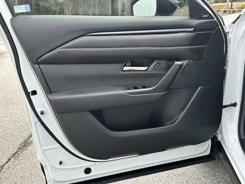 Used 2024 MAZDA CX-50 AWD 2.5 S w/ Cargo Package image 11