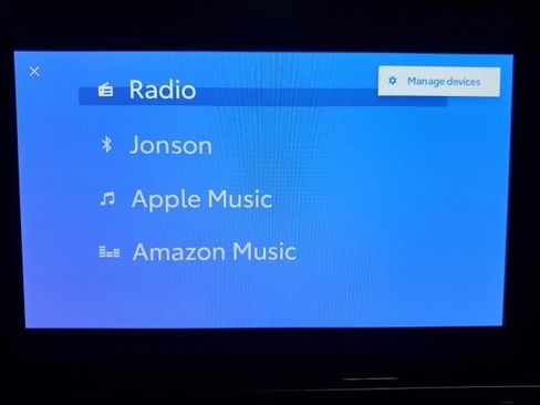 Used 2025 Toyota Camry SE image 16