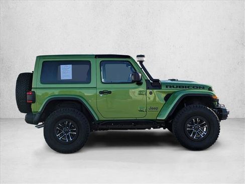 Used 2025 Jeep Wrangler Rubicon image 4
