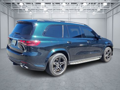 Used 2025 Mercedes-Benz GLS 450 4MATIC image 6