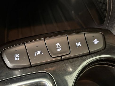 Used 2021 Chevrolet TrailBlazer ACTIV w/ Sun and Liftgate Package image 28