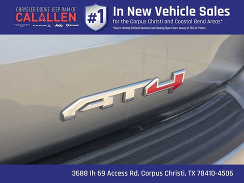 Used 2023 GMC Yukon AT4 w/ AT4 Premium Plus Package AWD/4WD image 15