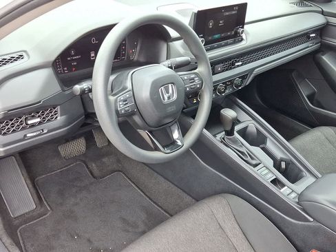 Used 2024 Honda Accord EX image 16