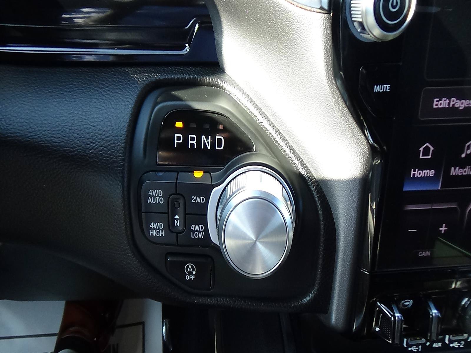Used 2025 RAM 1500 Laramie w/ Night Edition AWD/4WD image 30