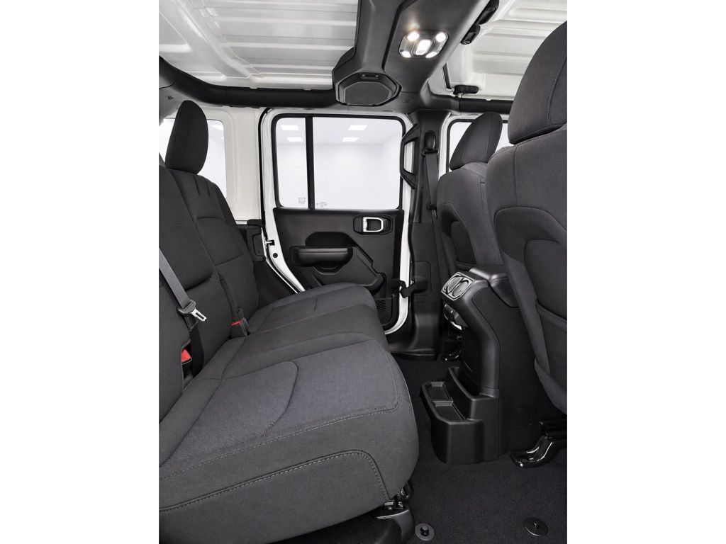 Used 2023 Jeep Wrangler Unlimited w/ 8.4" Radio Group AWD/4WD image 22