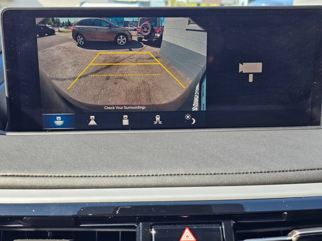 Used 2024 Acura MDX w/ Technology Package AWD/4WD image 26