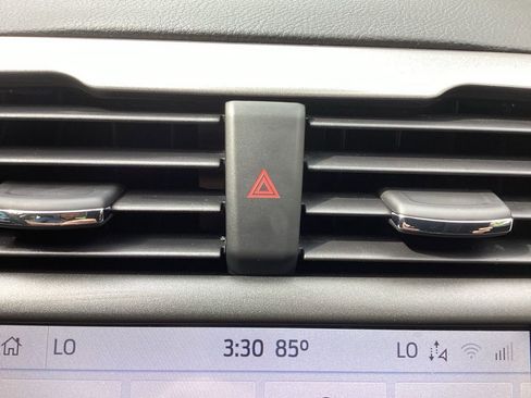 Used 2020 Ford Fusion SE FWD image 49