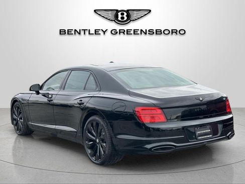 New 2026 Bentley Flying Spur V8 AWD/4WD image 3