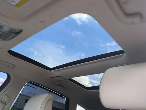 Used 2023 Genesis GV80 3.5T w/ Prestige Package image 19