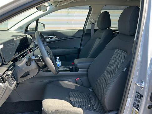 New 2026 Kia Sportage S image 11