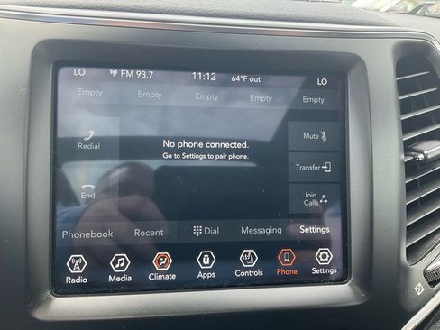 Used 2021 Jeep Cherokee Latitude Lux 80th Anniv w/ Quick Order Package 26U 80TH image 10