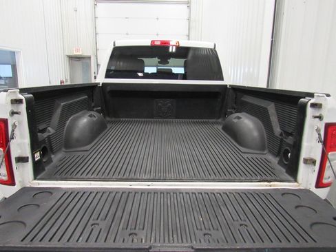 Used 2019 RAM 2500 Big Horn AWD/4WD image 16