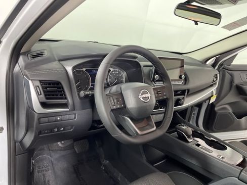 New 2026 Nissan Rogue SV FWD image 20