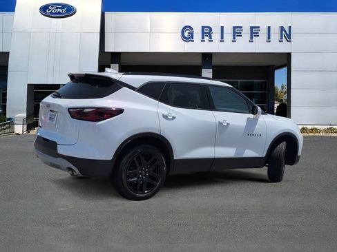 Used 2021 Chevrolet Blazer LT FWD image 4