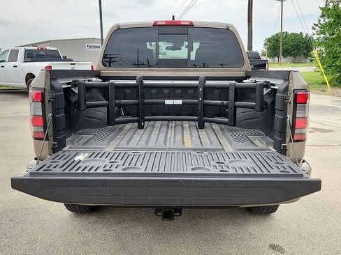 Used 2023 Nissan Frontier PRO-4X w/ Pro Convenience Package image 16