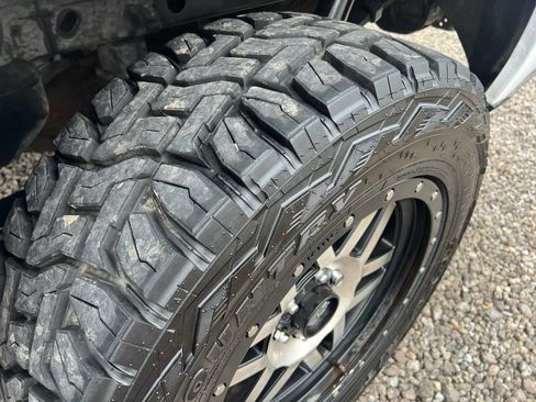 Used 2018 Ford F150 XLT w/ Equipment Group 302A Luxury image 17