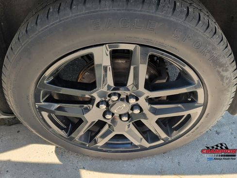 Used 2021 Chevrolet Blazer LT AWD/4WD image 23