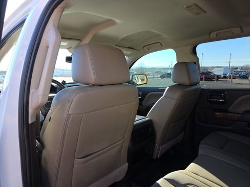 Used 2018 GMC Sierra 1500 SLT AWD/4WD image 29