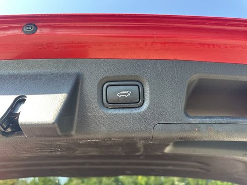 Used 2021 Hyundai Santa Fe Limited image 32