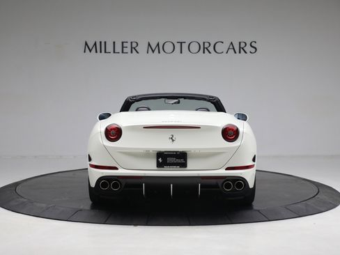 Certified 2017 Ferrari California T image 7