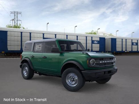 New 2025 Ford Bronco 4-Door image 7