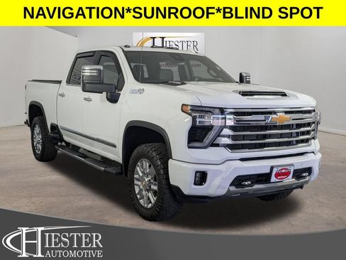 Used 2024 Chevrolet Silverado 2500 High Country w/ Max Trailering Package AWD/4WD image 1